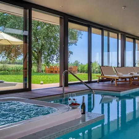 Elegant Istria 18m Private Pool Novica Platinum 4 Bedrooms Jacuzzi Sauna And Gym Villa Jasenovica