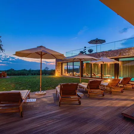 Elegant Istria 18m Private Pool Novica Platinum 4 Bedrooms Jacuzzi Sauna And Gym Jasenovica