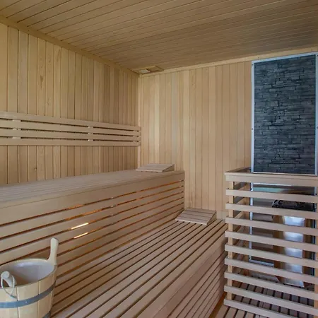 Elegant Istria 18m Private Pool Novica Platinum 4 Bedrooms Jacuzzi Sauna And Gym Villa